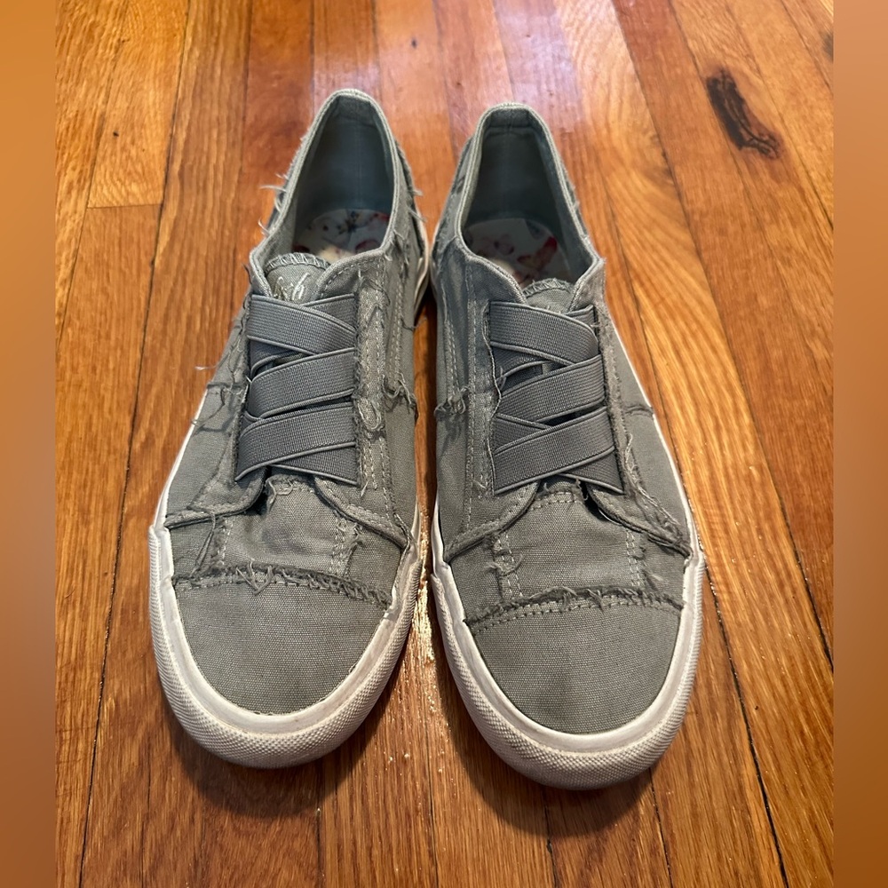 Women’s Shoes For Sale!!